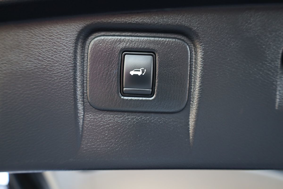 2019 Nissan Murano SL photo 16