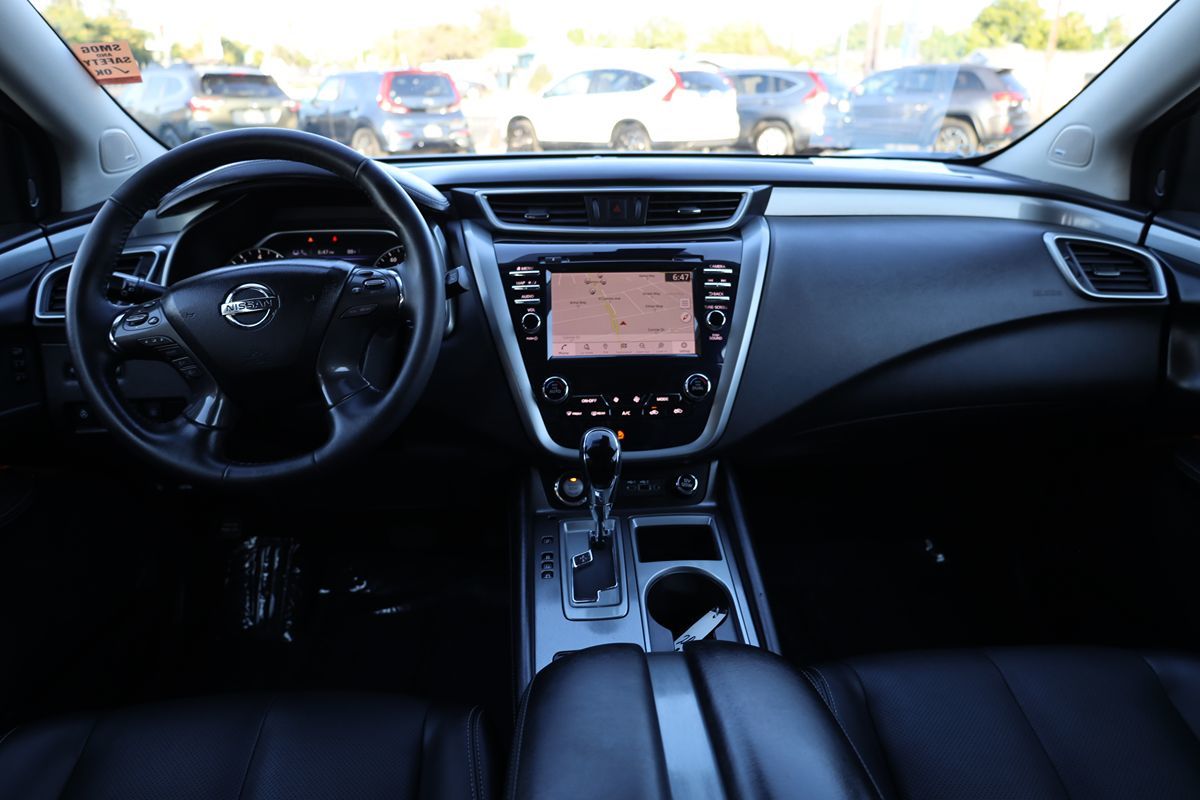2019 Nissan Murano SL photo 21