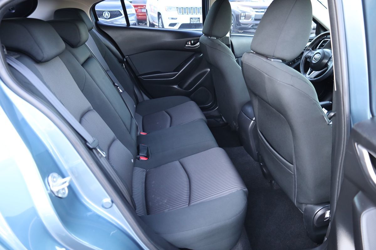 2014 Mazda Mazda3 Touring photo 7