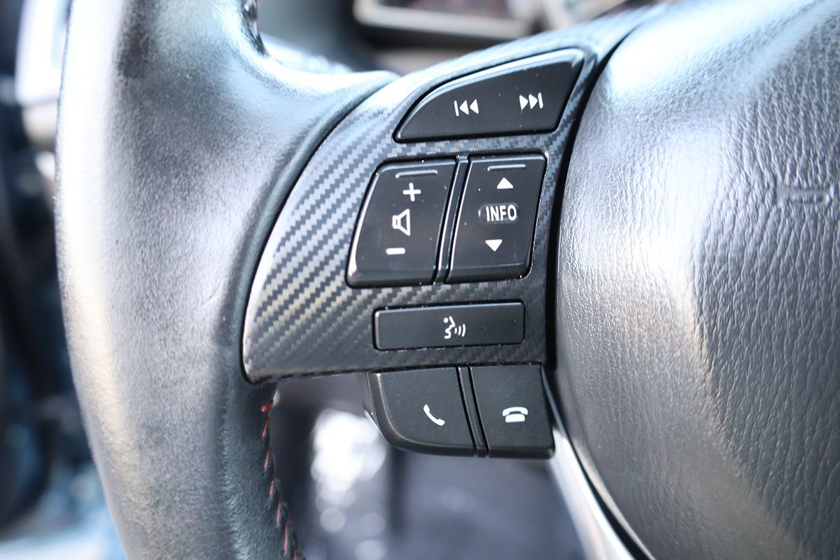 2014 Mazda Mazda3 Touring photo 15