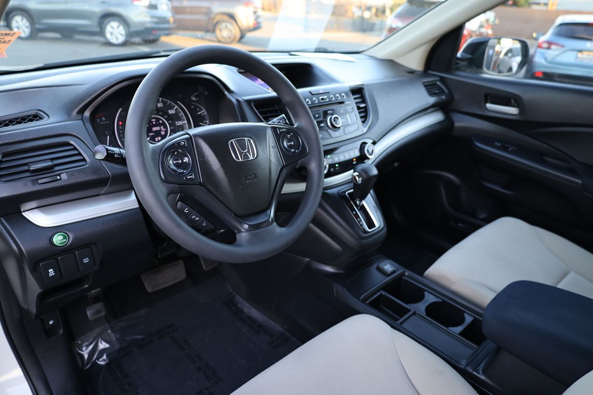 2016 Honda CR-V SE photo 12