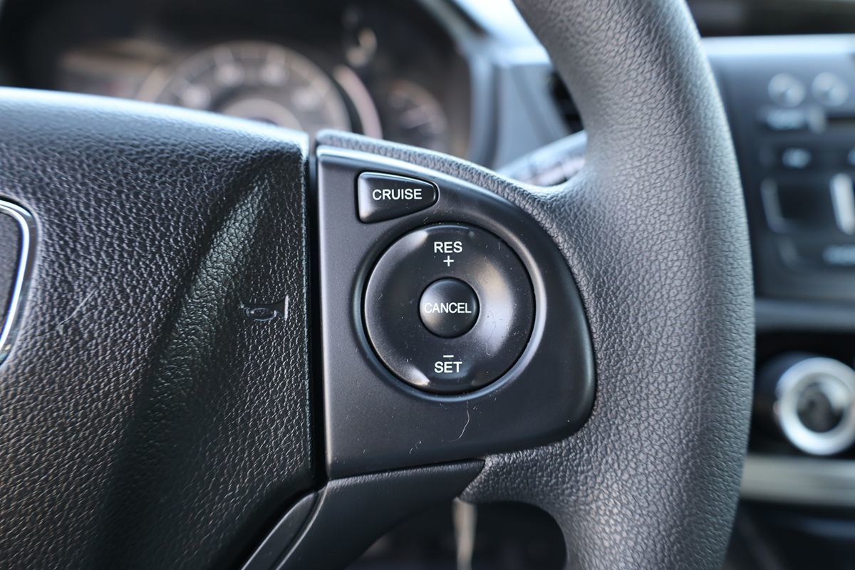 2016 Honda CR-V SE photo 17