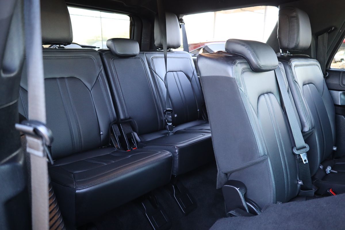 2020 Ford Expedition MAX Limited photo 19