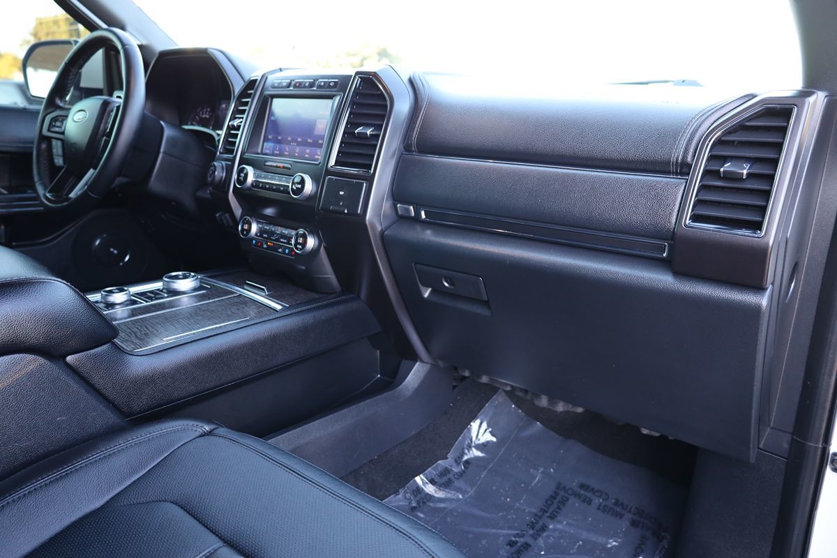 2020 Ford Expedition MAX Limited photo 22