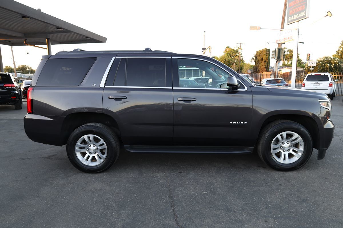 2016 Chevrolet Tahoe LT photo 8
