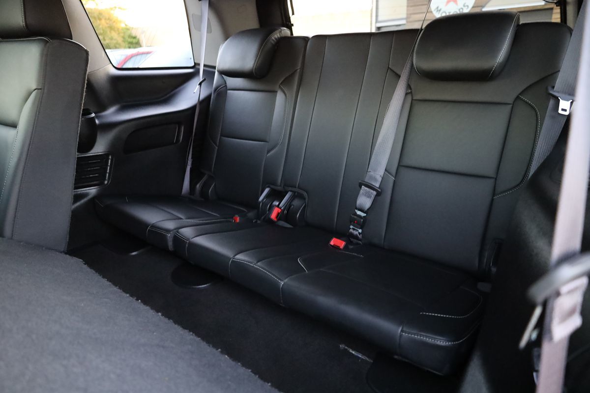 2016 Chevrolet Tahoe LT photo 15