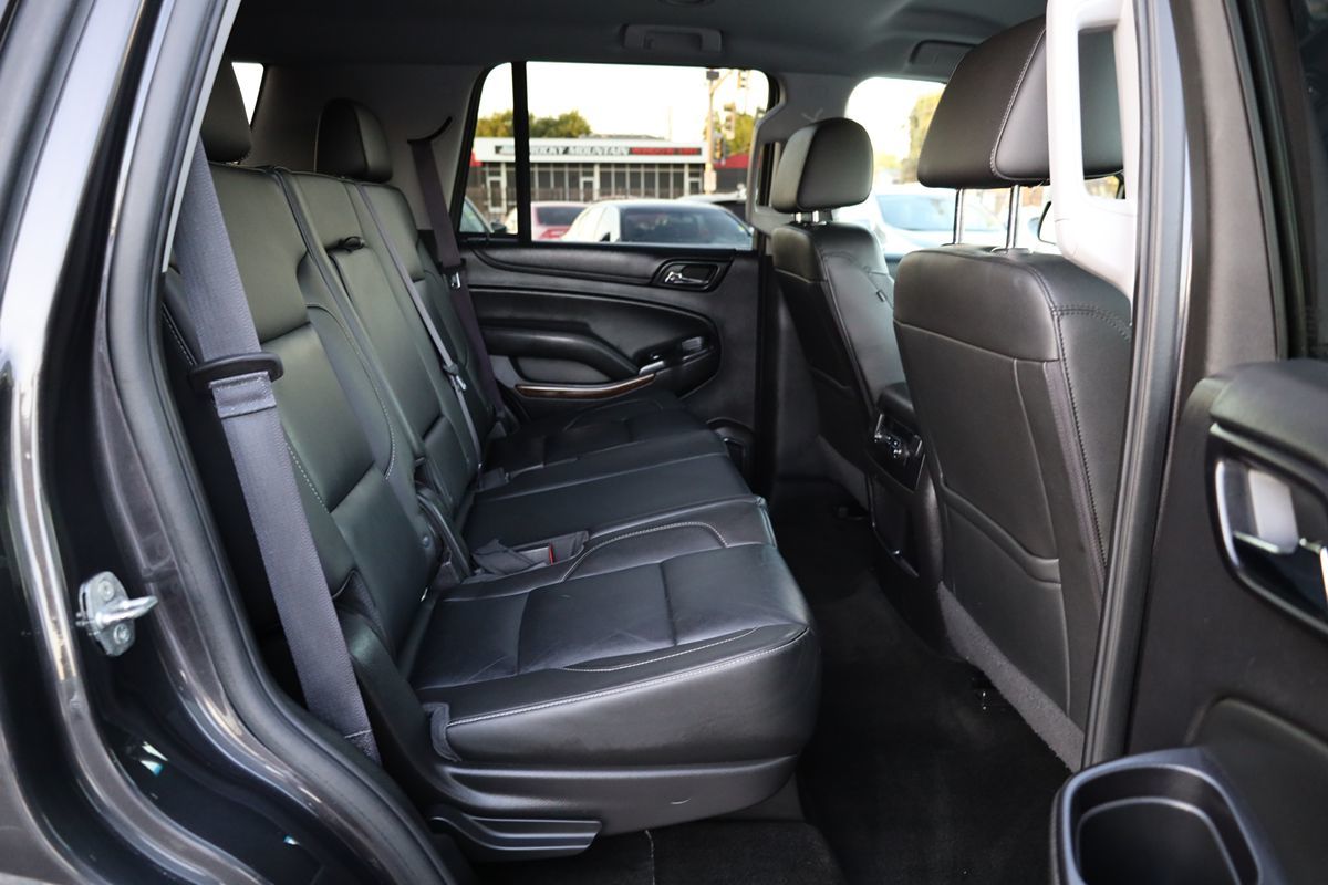 2016 Chevrolet Tahoe LT photo 18