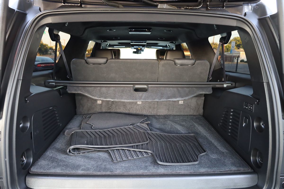 2017 Cadillac Escalade ESV Platinum photo 20