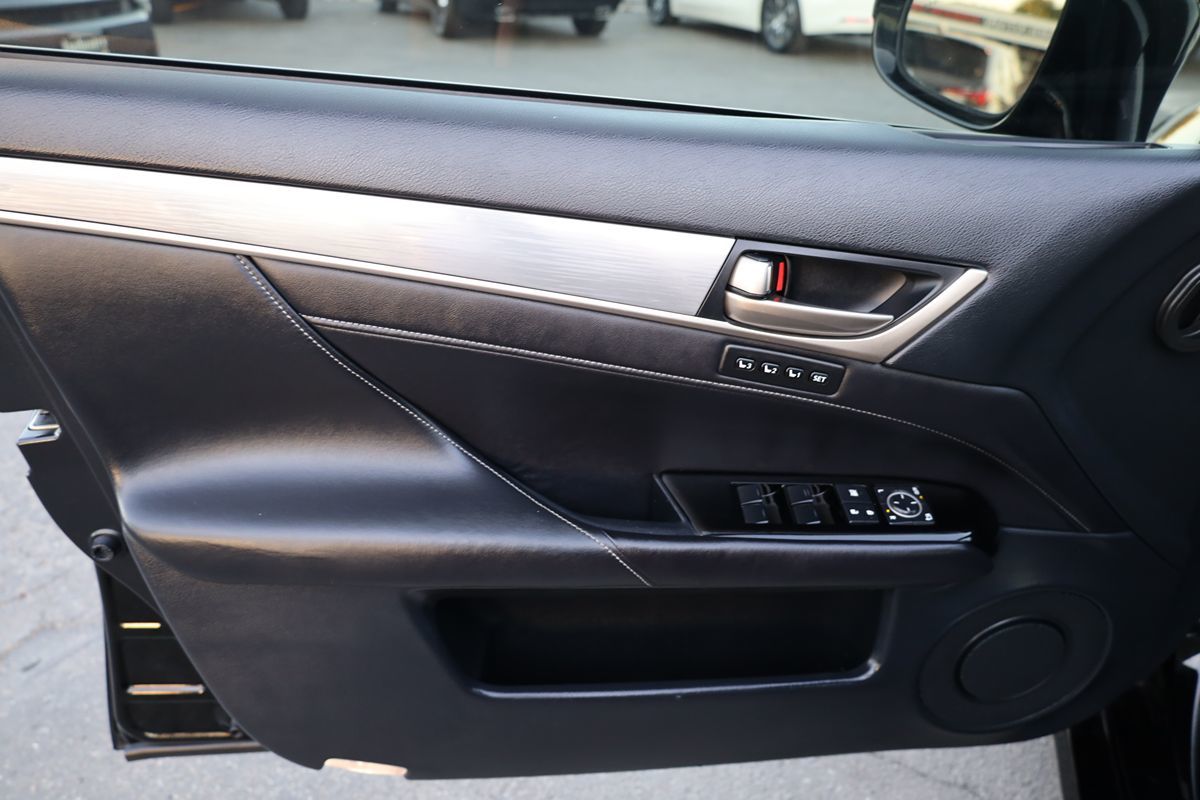 2015 Lexus GS 350 F SPORT photo 9