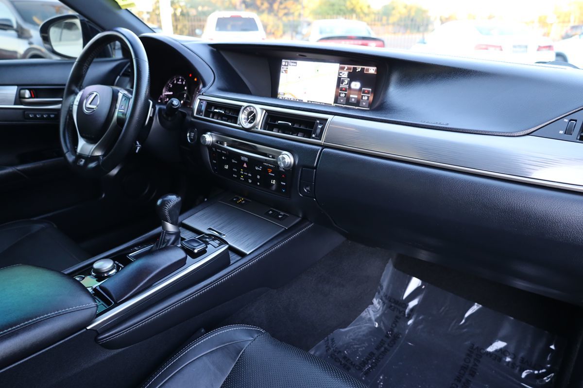 2015 Lexus GS 350 F SPORT photo 17
