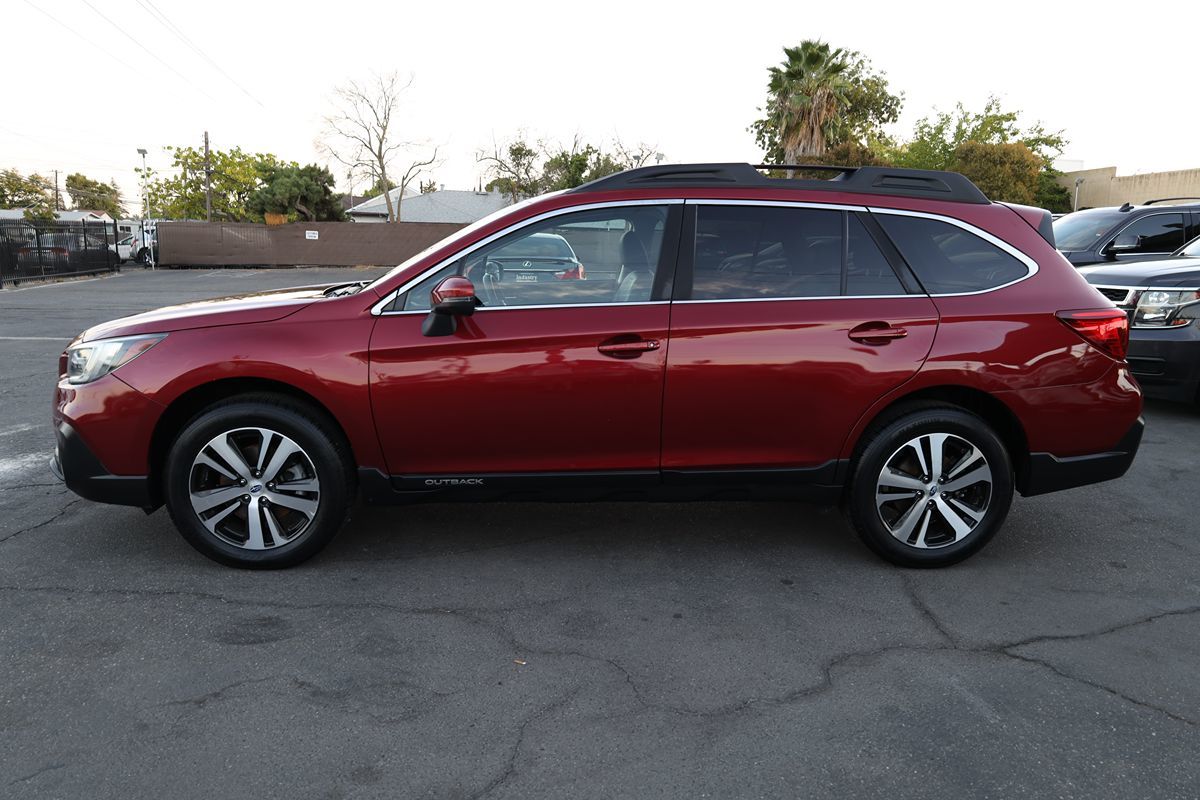 2019 Subaru Outback Limited photo 5