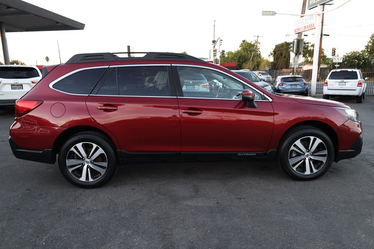 2019 Subaru Outback Limited photo 6