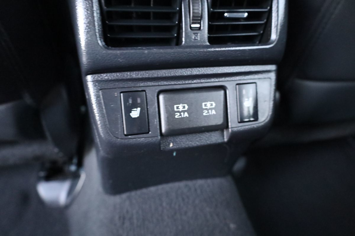 2019 Subaru Outback Limited photo 11