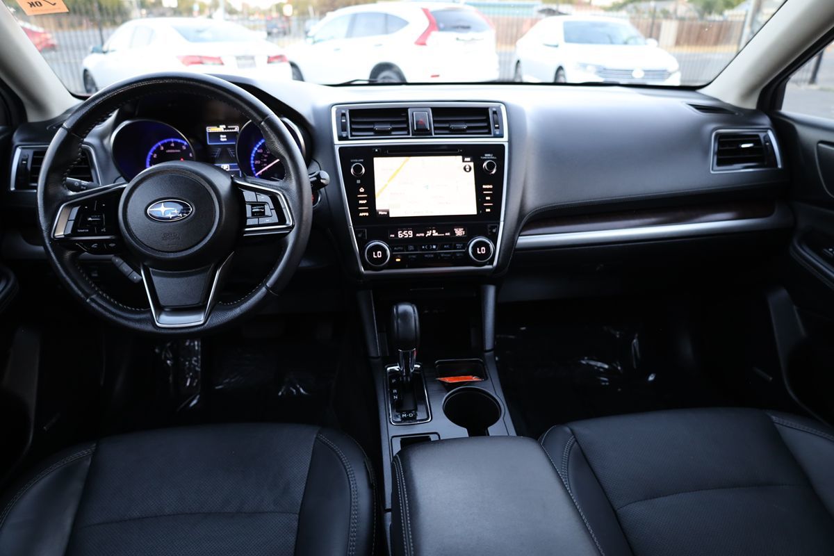2019 Subaru Outback Limited photo 18