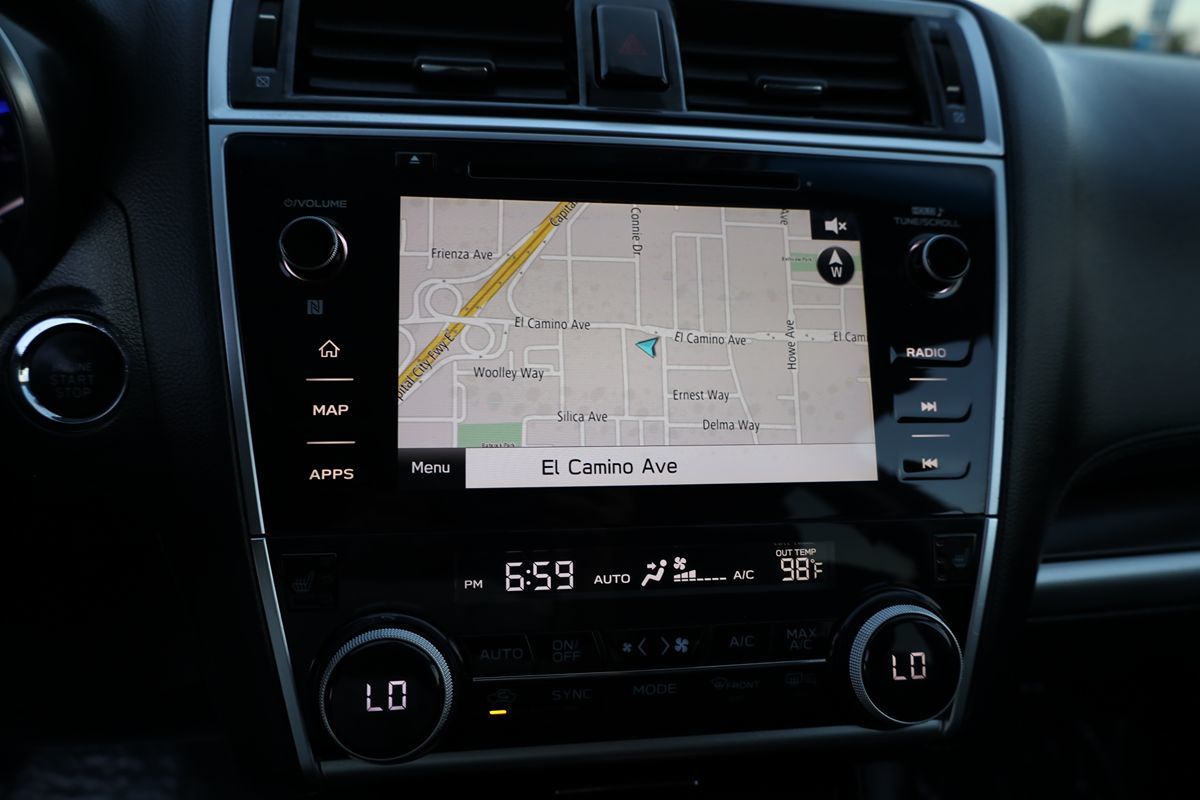 2019 Subaru Outback Limited photo 26