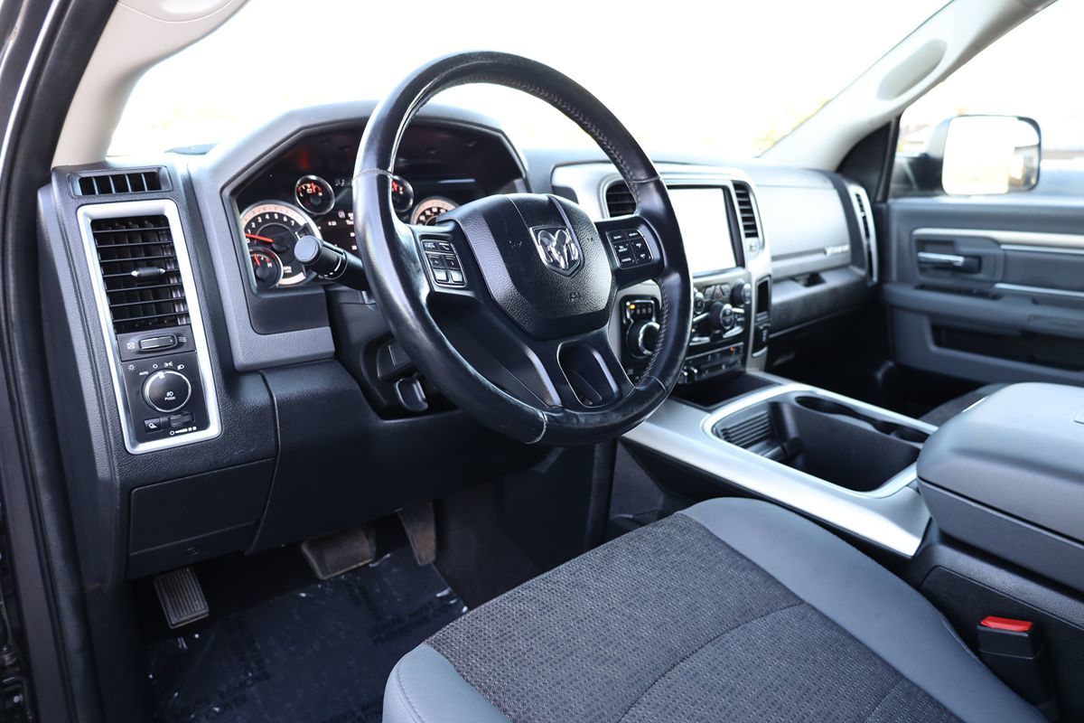 2017 Ram 1500 Big Horn photo 17