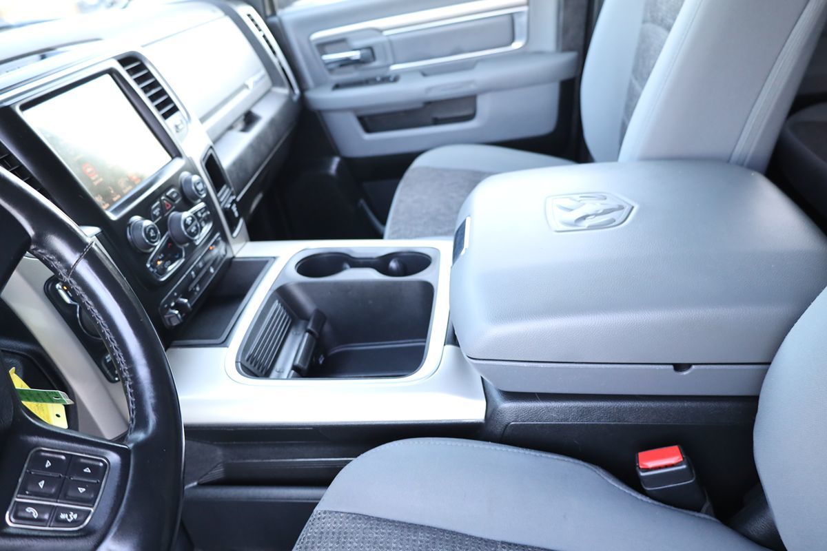 2017 Ram 1500 Big Horn photo 30