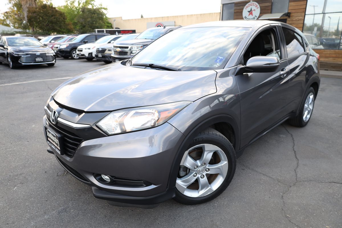 2016 Honda HR-V EX photo 2