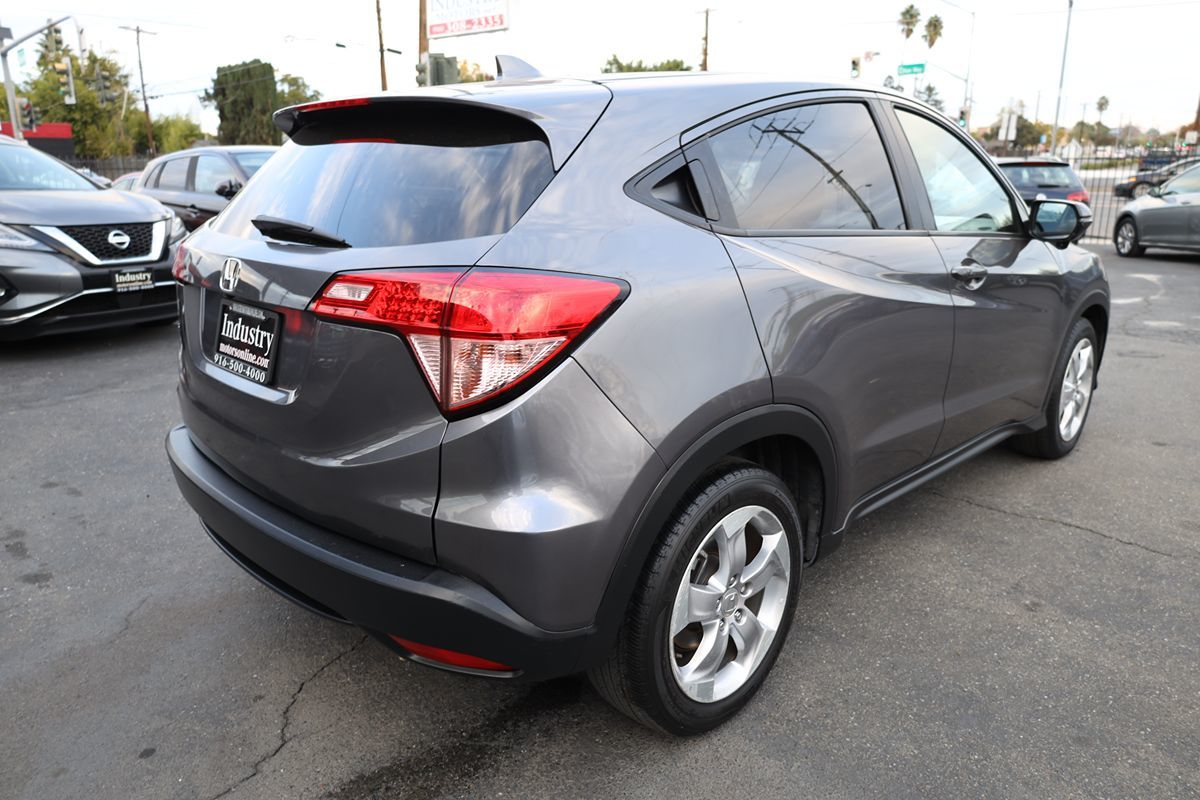 2016 Honda HR-V EX photo 4