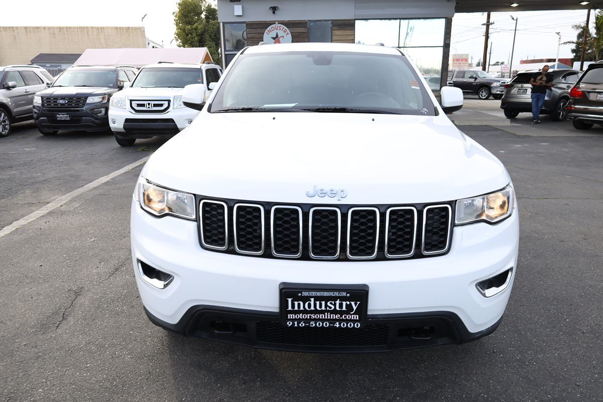 2017 Jeep Grand Cherokee Laredo E - Photo 3