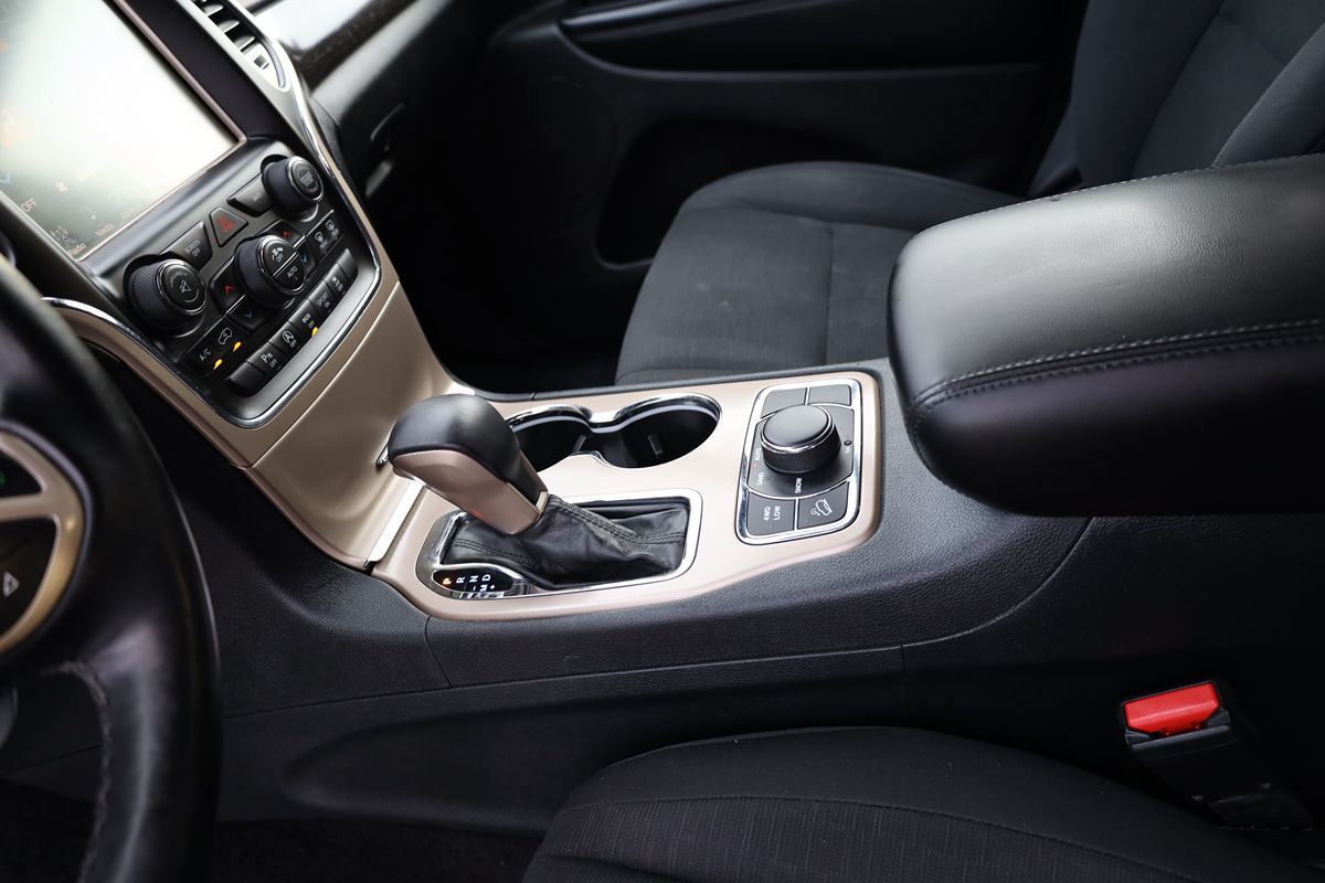 2017 Jeep Grand Cherokee Laredo E - Photo 31