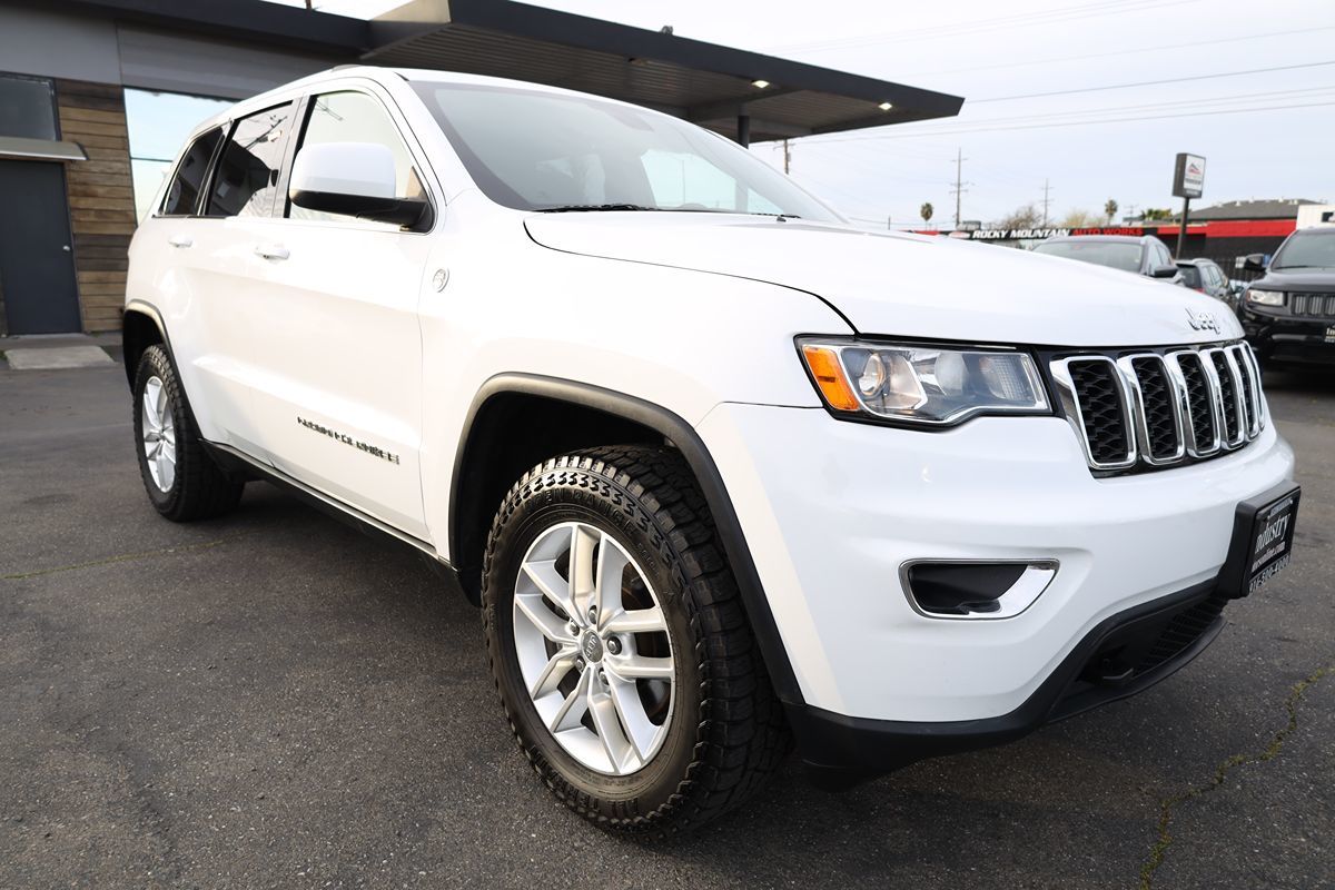 2017 Jeep Grand Cherokee Laredo E - Photo 36