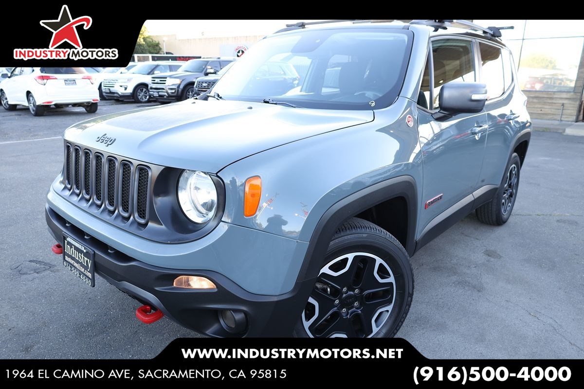 2015 Jeep Renegade Trailhawk 4x4's photo