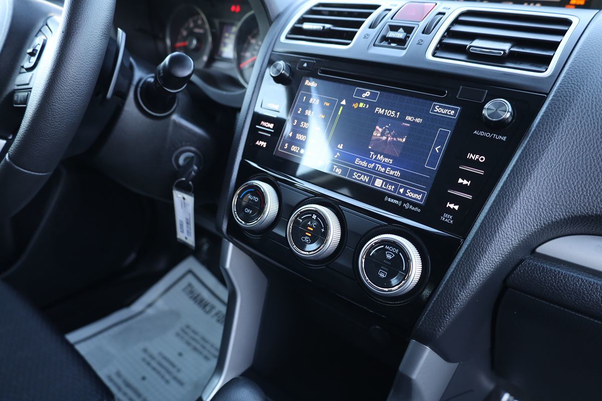 2017 Subaru Forester XT Premium - Photo 18