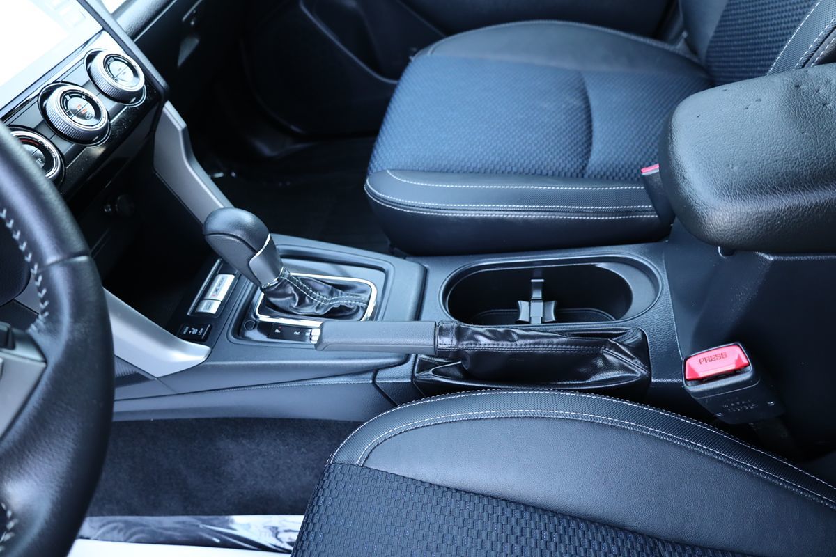 2017 Subaru Forester XT Premium - Photo 32