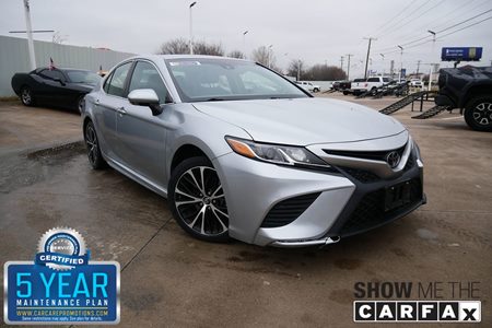 2018 Toyota Camry SE