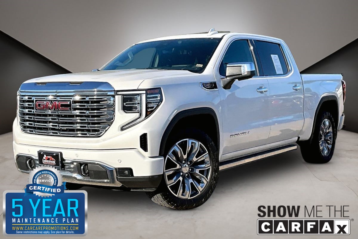 2023 GMC Sierra 4WD Crew Cab Short Box Denali's photo