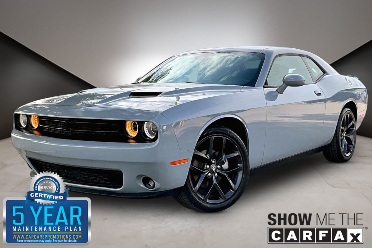 2021 Dodge Challenger SXT Auto's photo