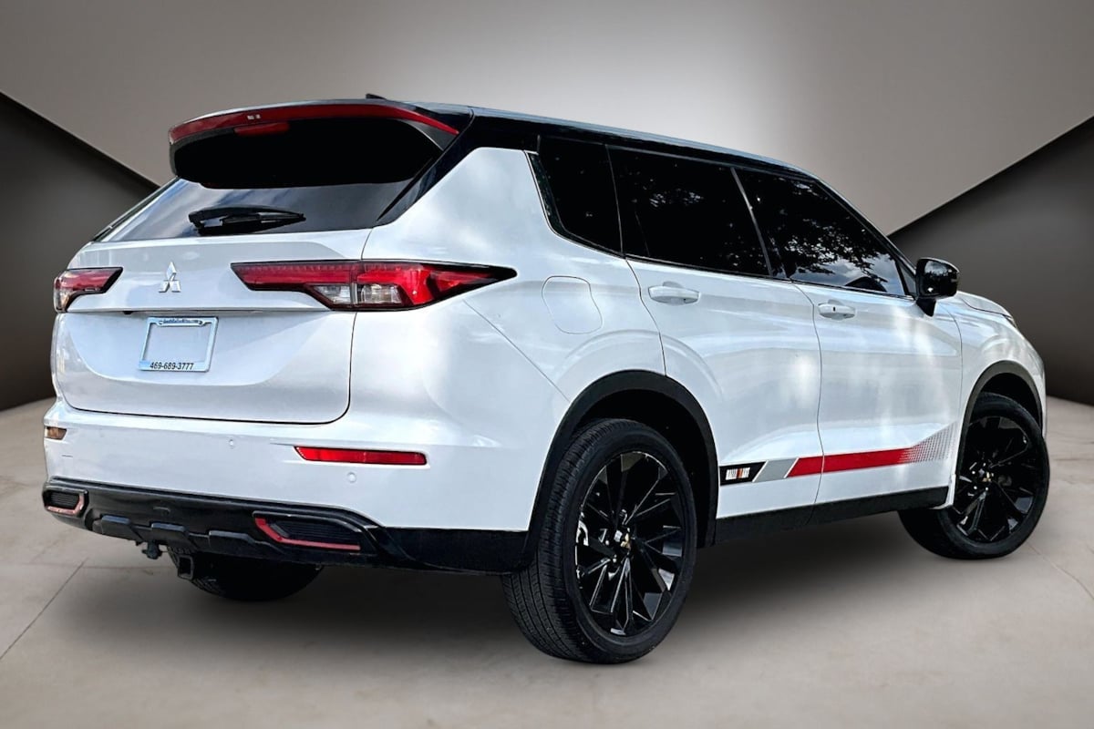 2023 Mitsubishi Outlander SE RALLIART - Photo 6