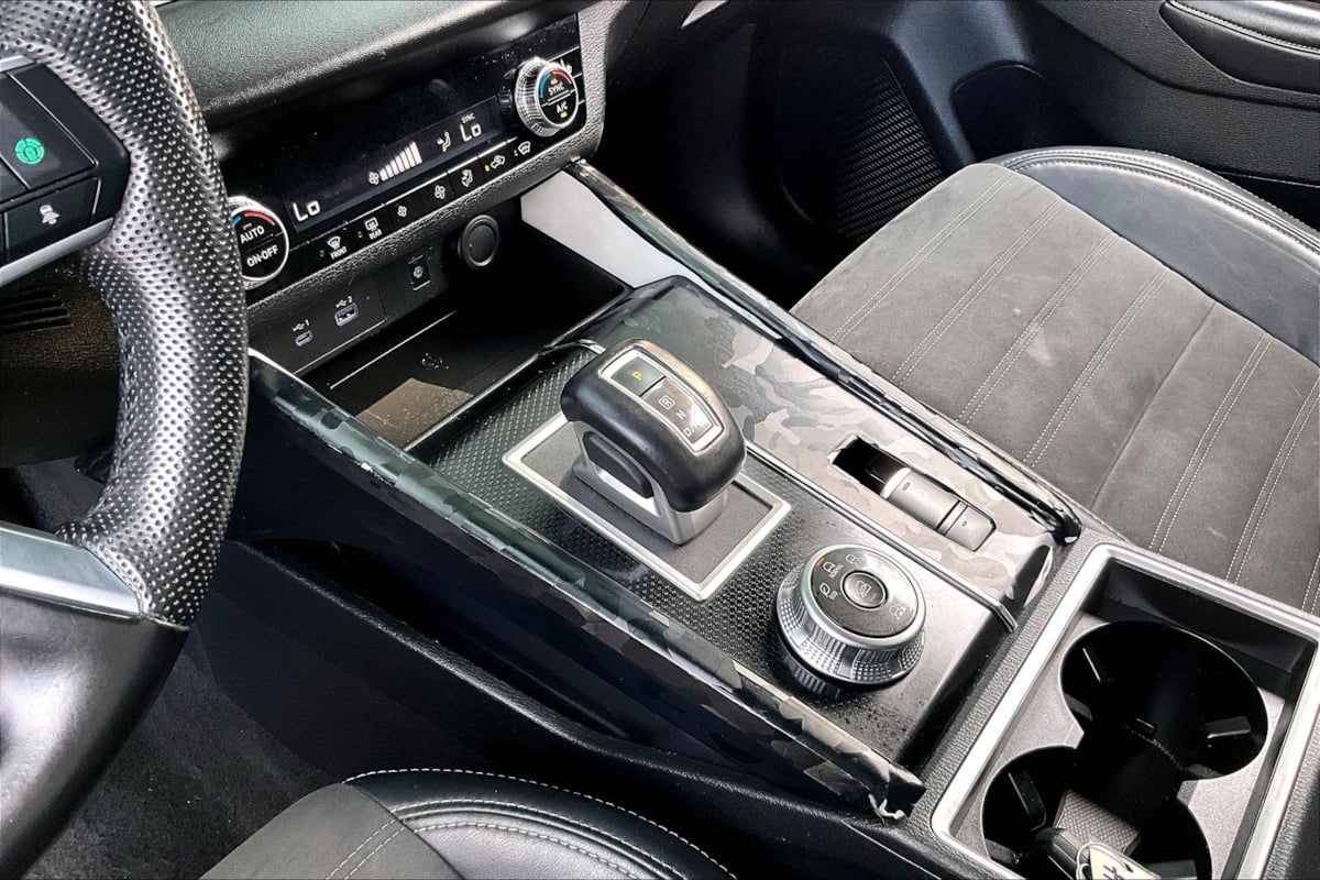 2023 Mitsubishi Outlander SE RALLIART - Photo 17