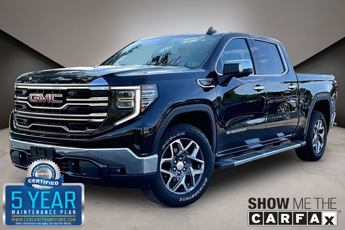2022 GMC Sierra 4WD Crew Cab Short Box SLT's photo