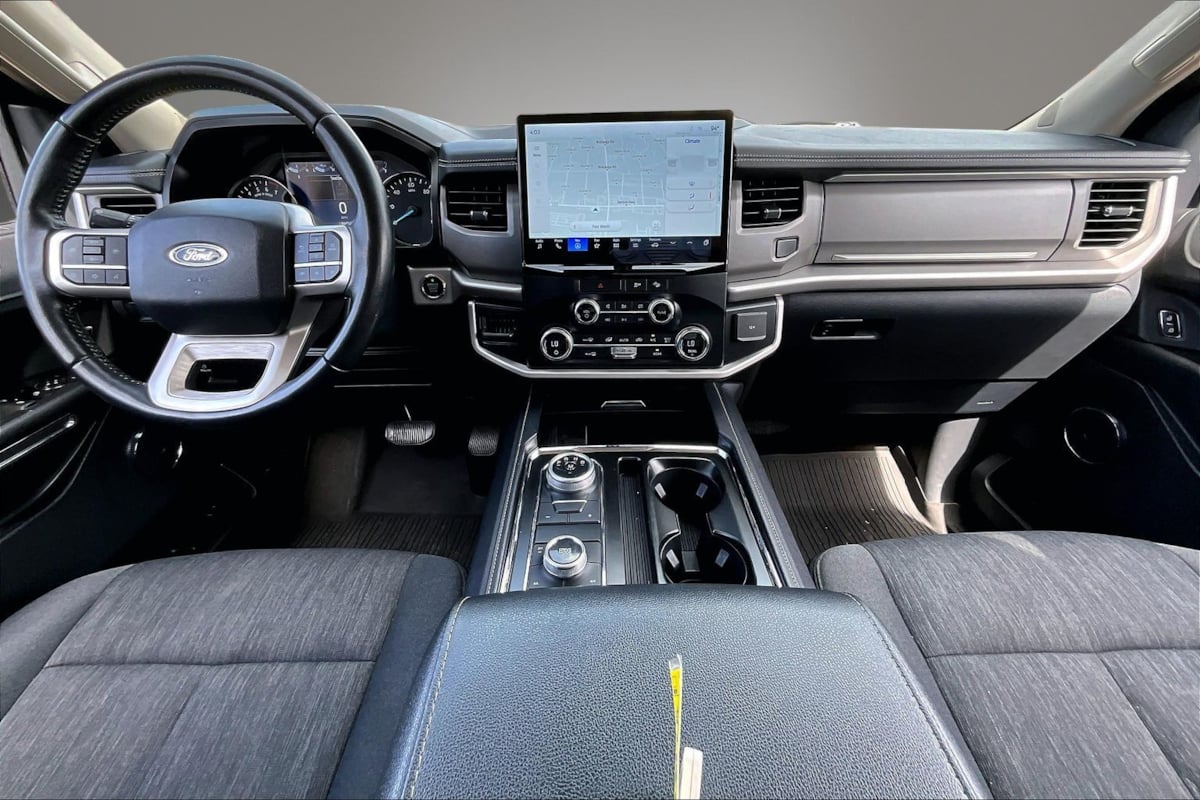 2022 Ford Expedition XLT - Photo 7