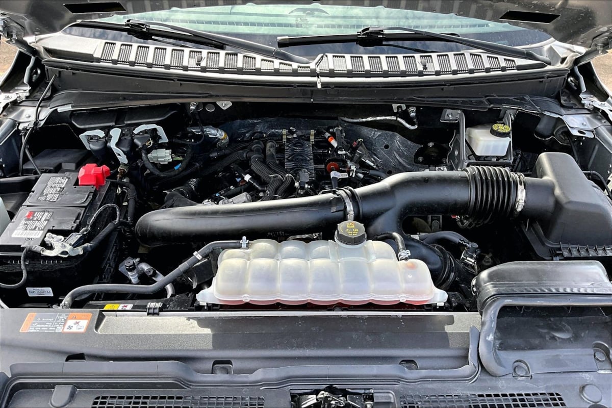 2022 Ford Expedition XLT - Photo 30