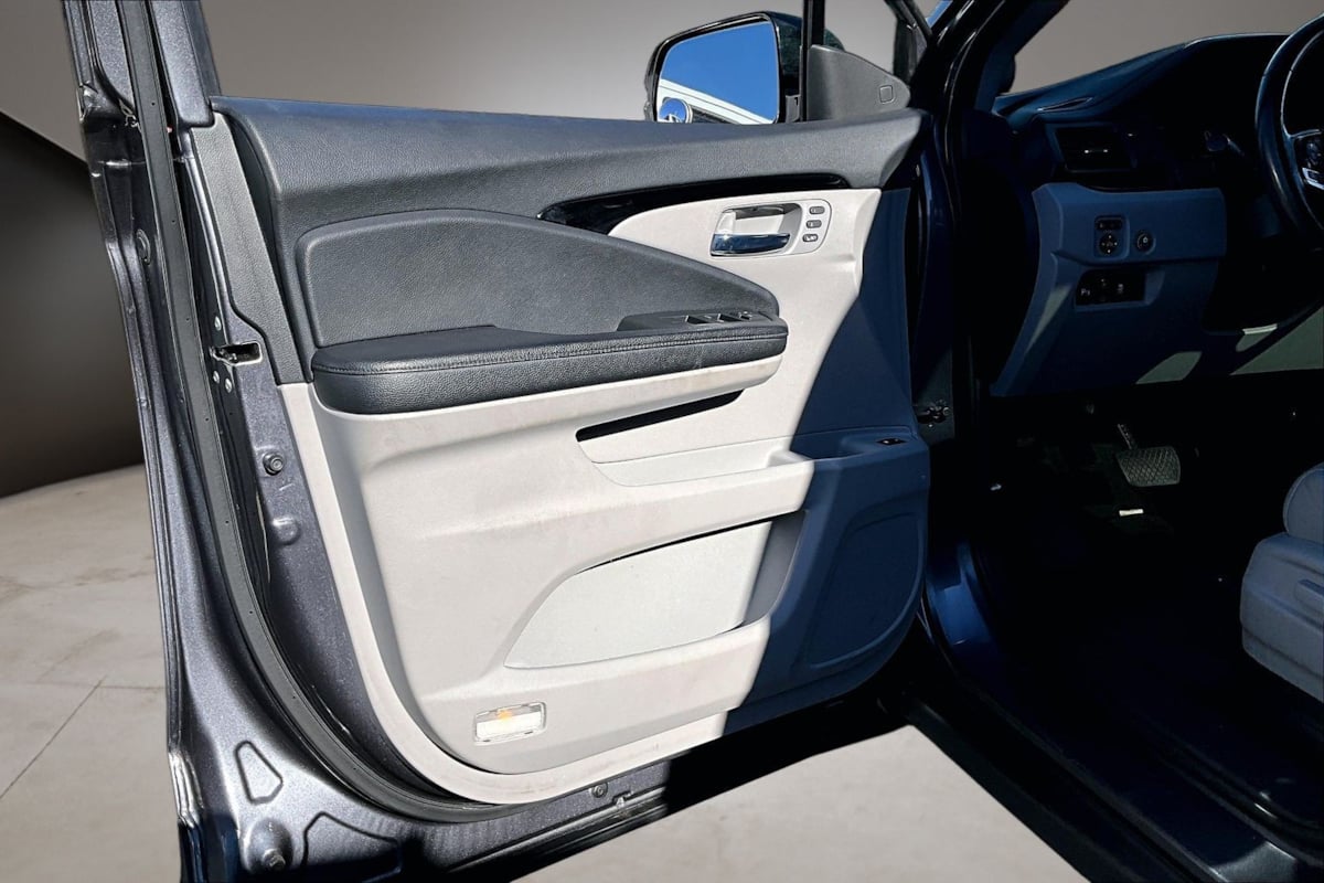 Honda Pilot photo 19
