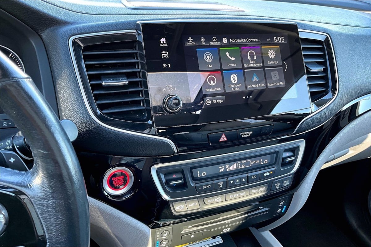 Honda Pilot photo 9