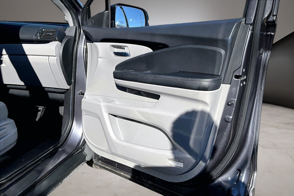 Honda Pilot photo 28
