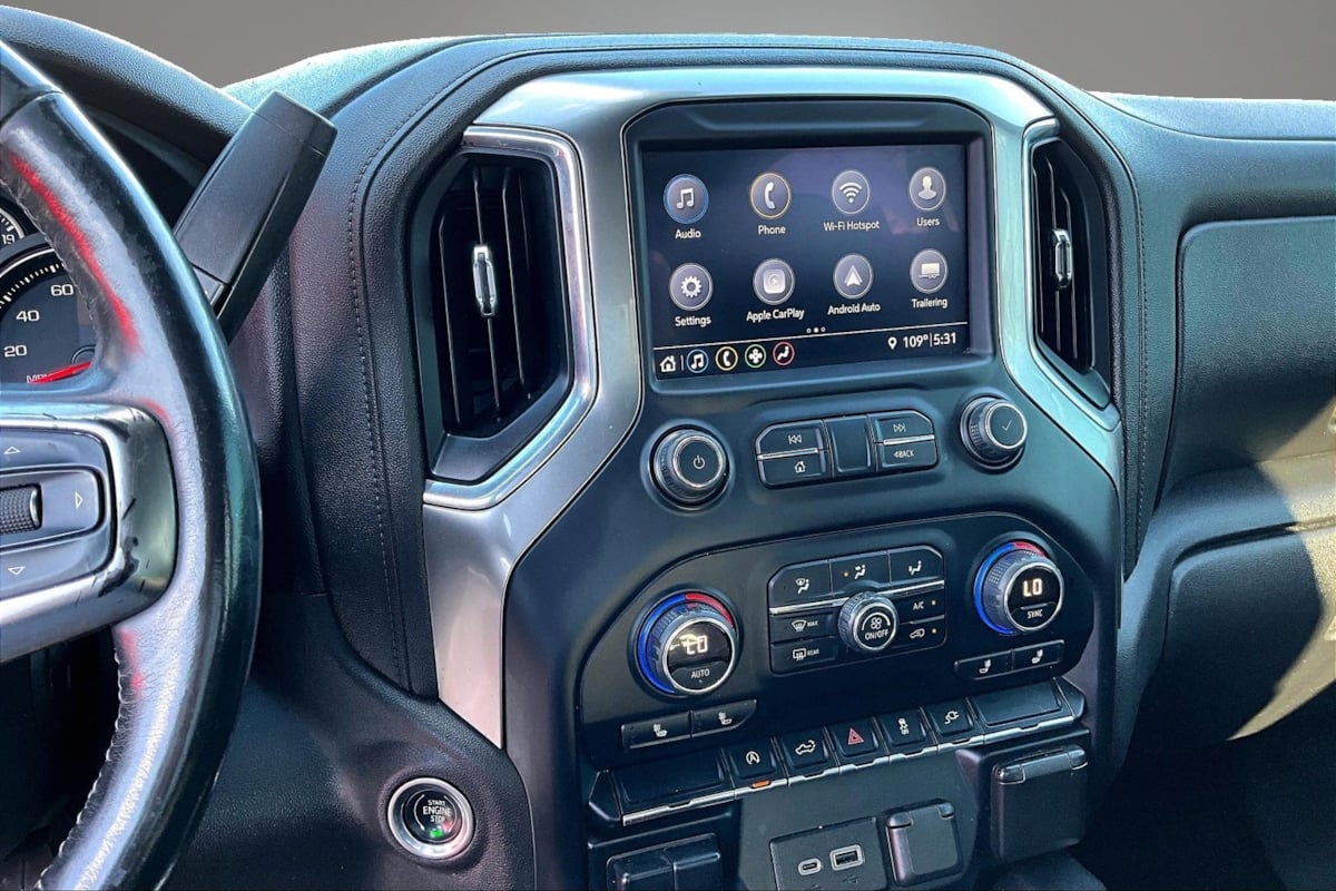 Chevrolet Silverado photo 10