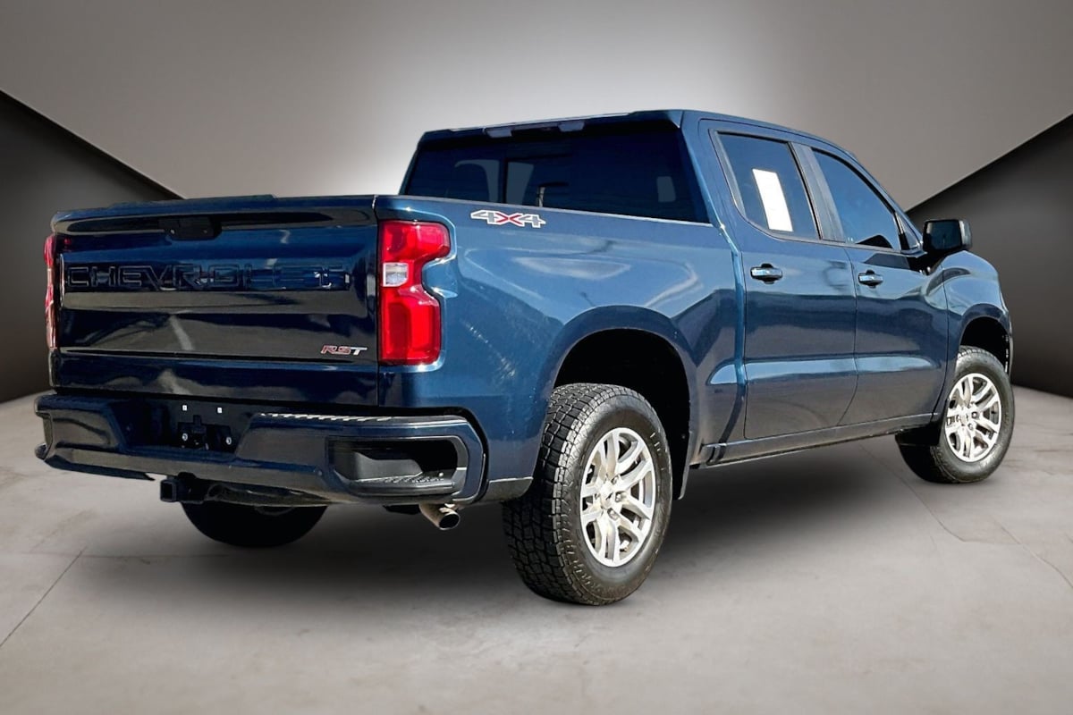 Chevrolet Silverado photo 6