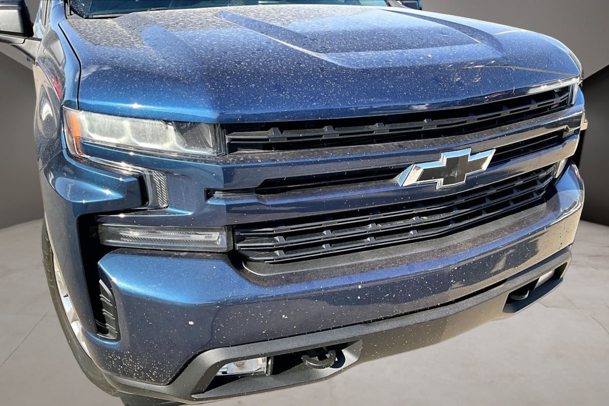Chevrolet Silverado photo 32