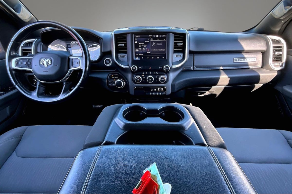 Ram 1500 photo 8