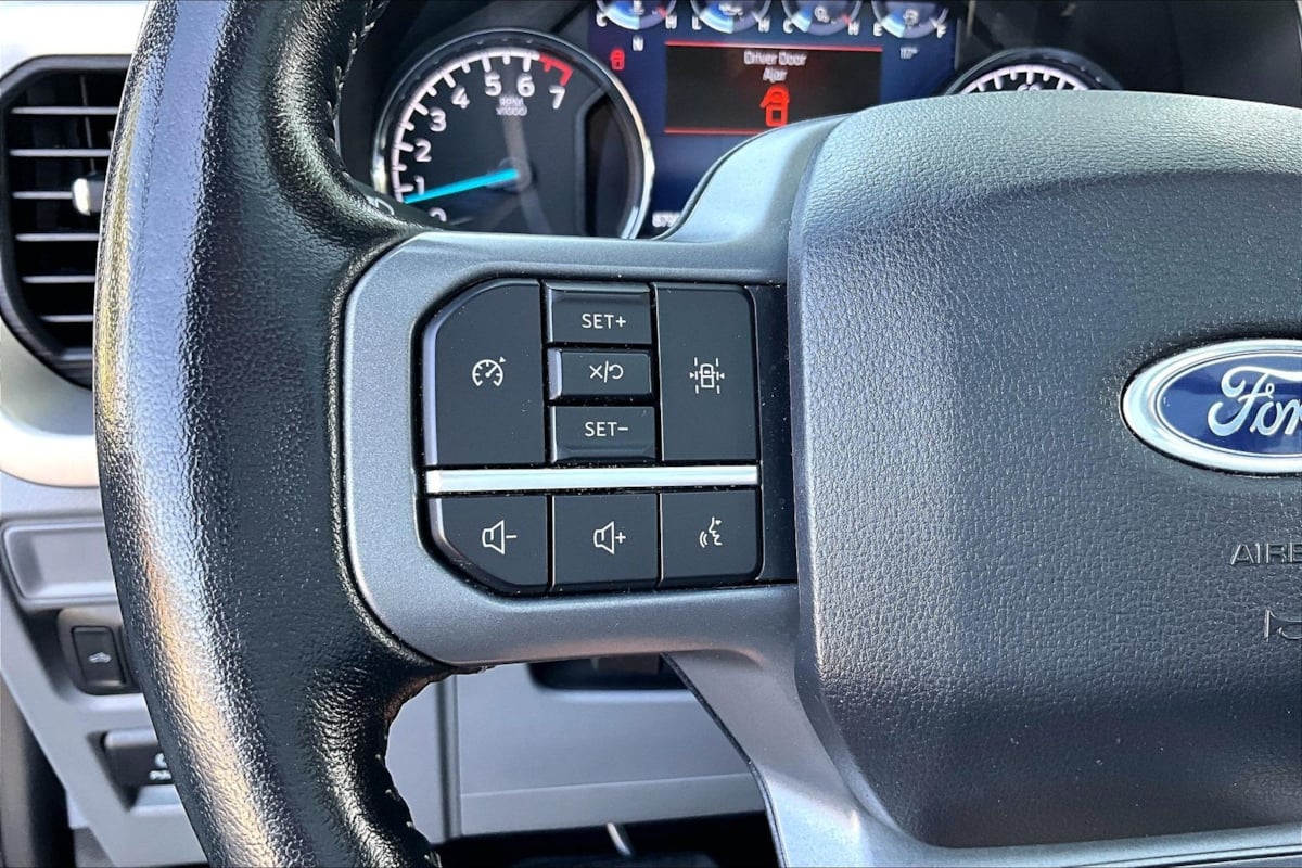 2022 Ford F-150 XLT - Photo 11