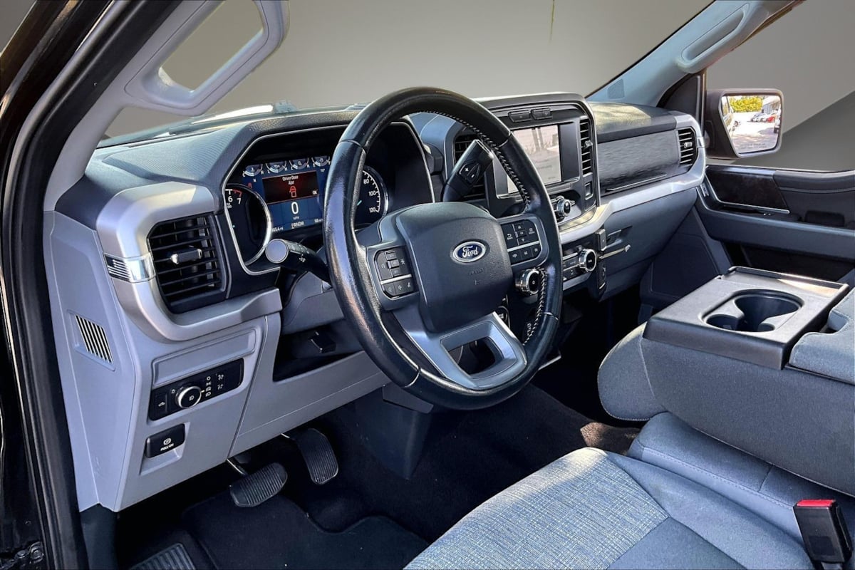 Ford F-150 photo 17