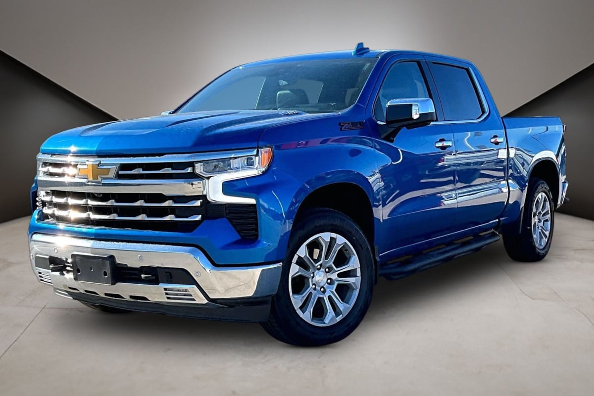 Chevrolet Silverado photo 35