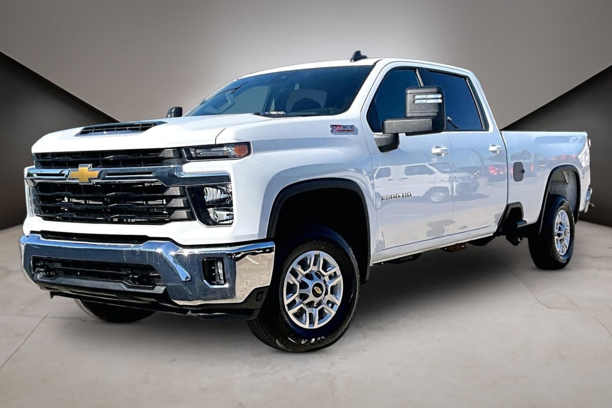 Chevrolet Silverado photo 37