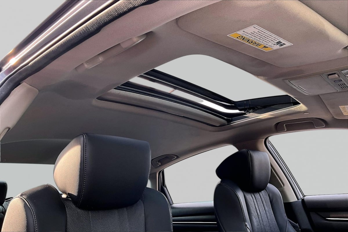 Honda Accord photo 26
