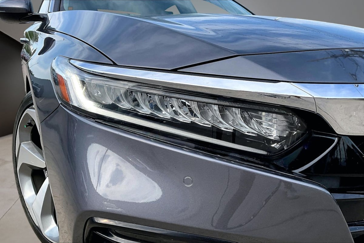 Honda Accord photo 30